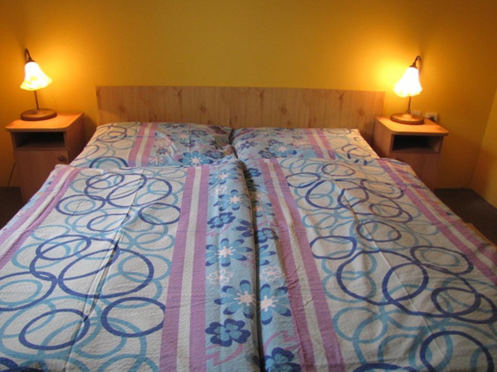 Privát Magdalena Apartman Bešeňová Szoba fotó
