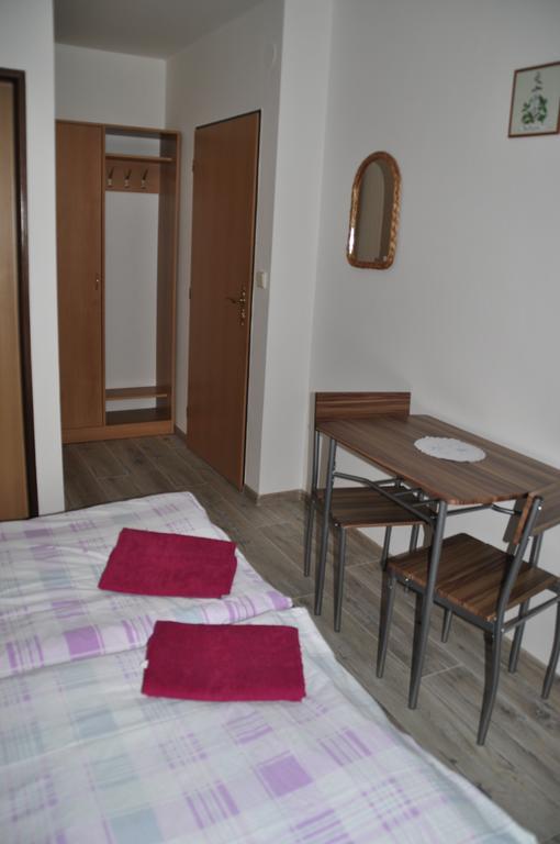 Privát Magdalena Apartman Bešeňová Kültér fotó